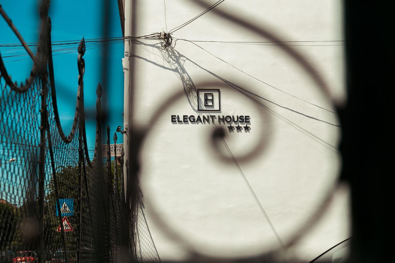 Hotel Elegant House Făgăraş Exterior foto